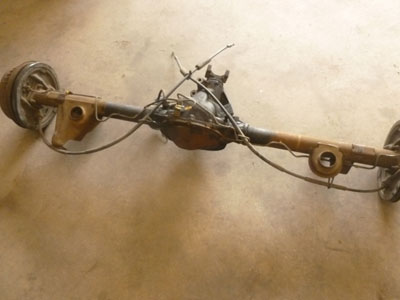 1995 Chevy Camaro - Rear End Axle with Drum Brakes4